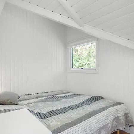 Beautiful Home In Gilleleje With Wifi 펜션 *