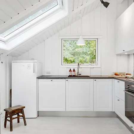 Beautiful Home In Gilleleje With Wifi 펜션 *